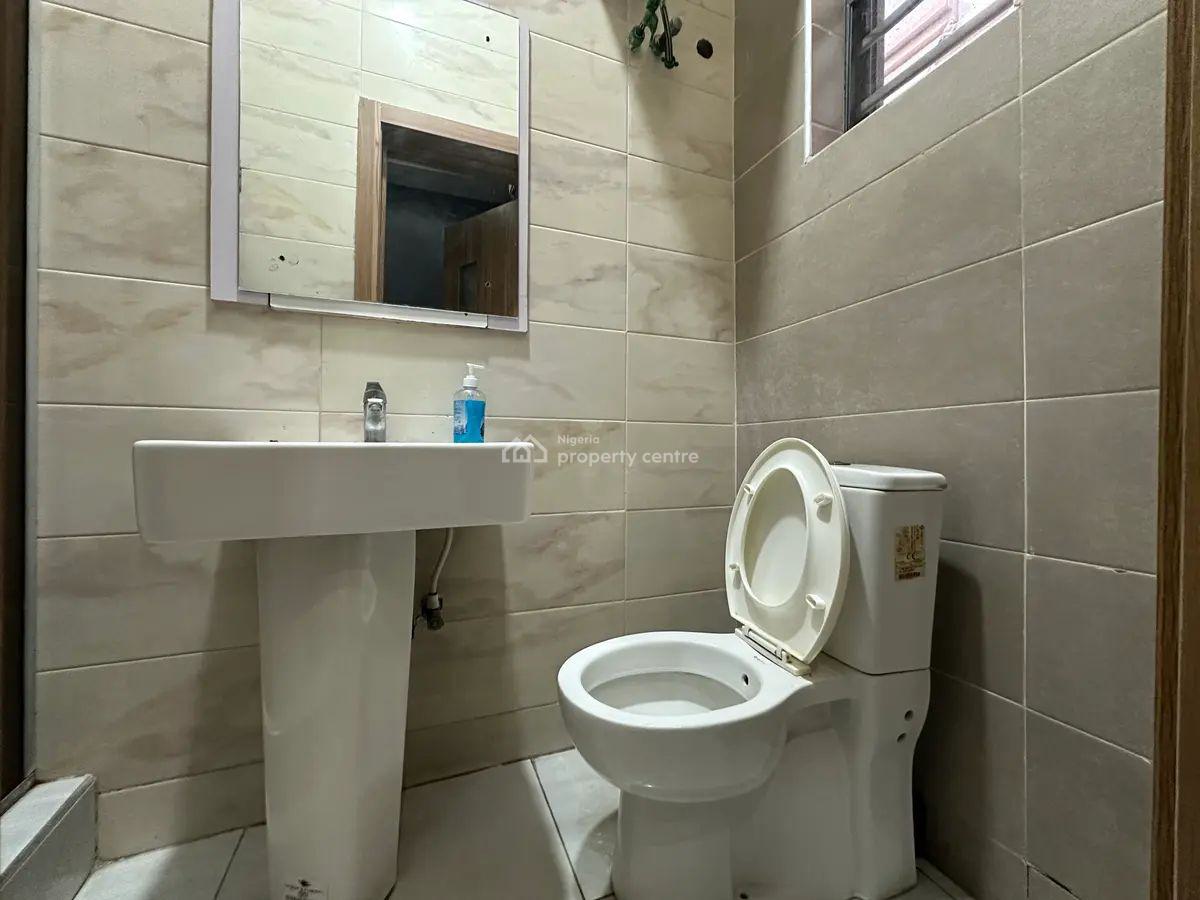 Exclusive 2 Bedroom Apartment, Osapa, Lekki, Lagos, House for Rent