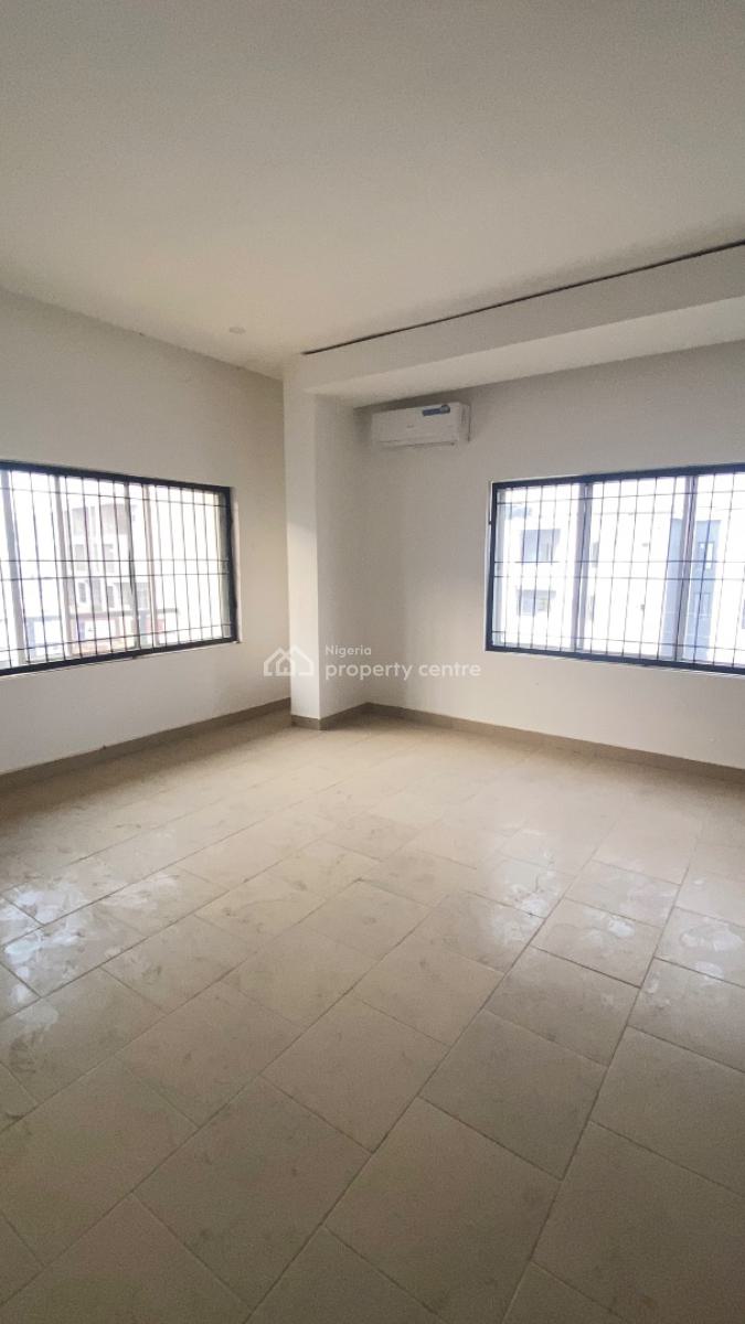 Neatly Built 3 Bedroom Flat, Gilmore, Jahi, Abuja, Flat / Apartment for Rent