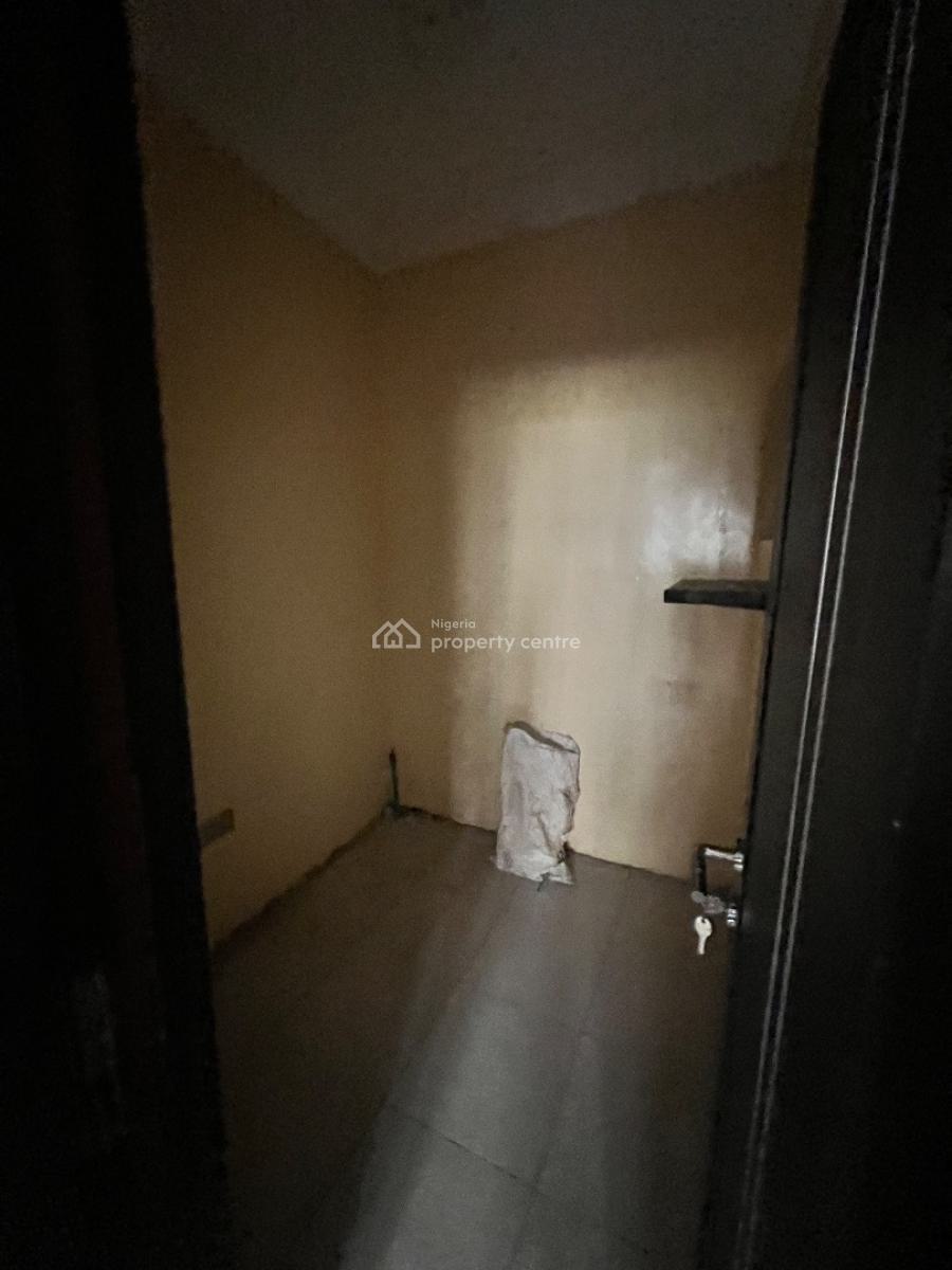 a Magnificent 4 Bedroom Duplex with 2 Rooms Bq, Royal Garden, Lekki Phase 2, Lekki, Lagos, House for Rent