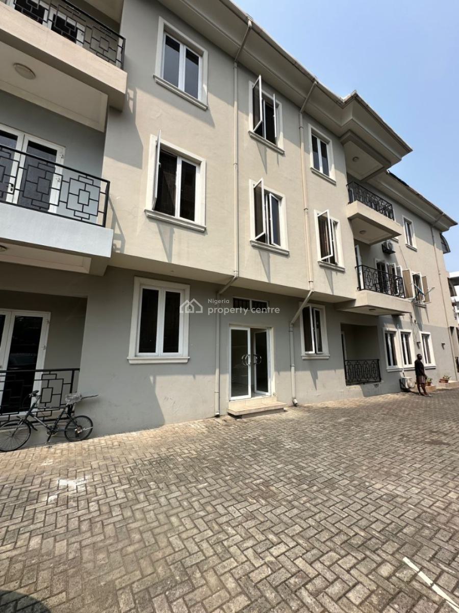 Spacious, Well-maintained 3-bedroom Apartment with Bq, Parkview, Ikoyi, Lagos, Flat / Apartment for Rent