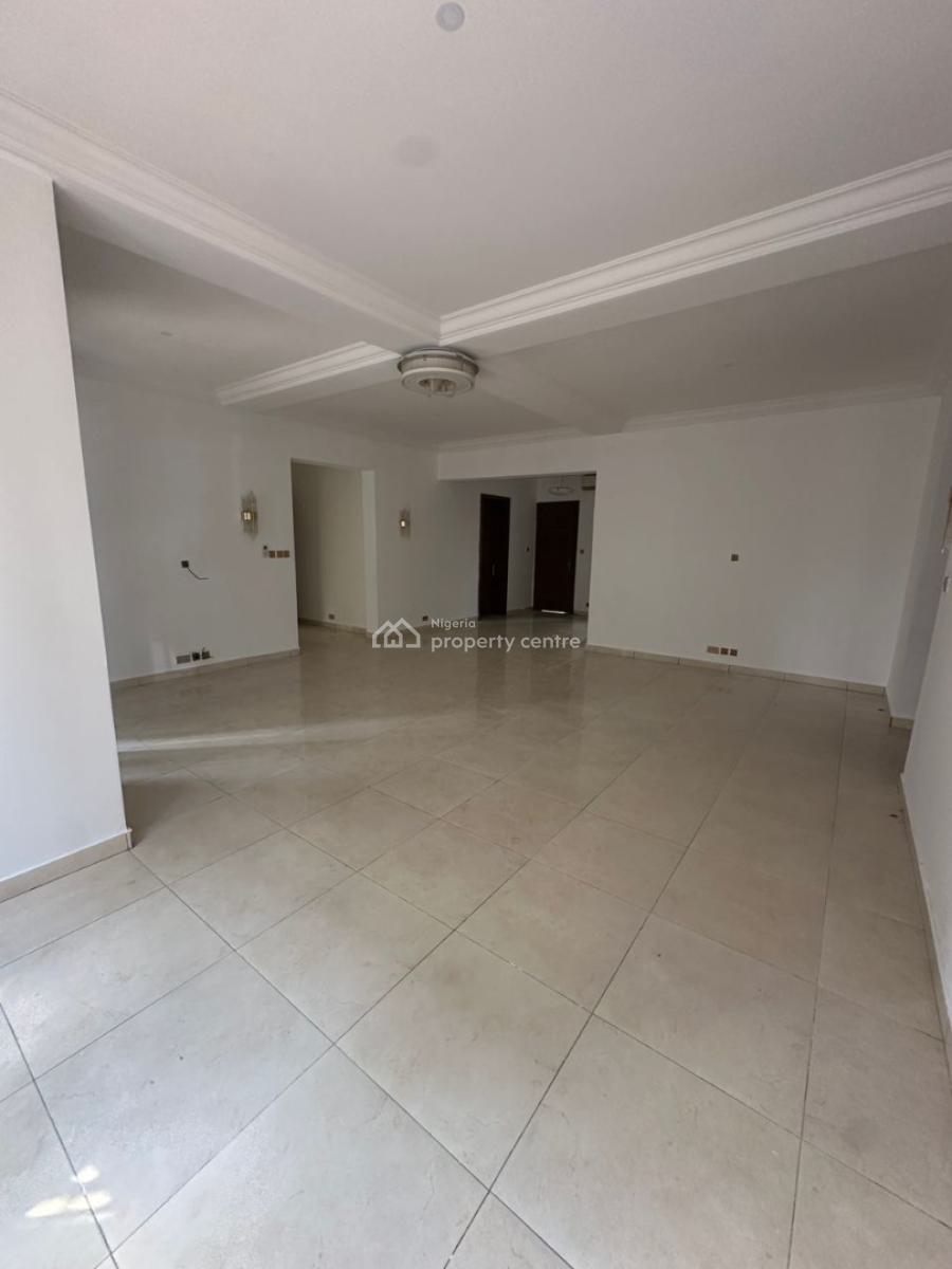 Spacious, Well-maintained 3-bedroom Apartment with Bq, Parkview, Ikoyi, Lagos, Flat / Apartment for Rent