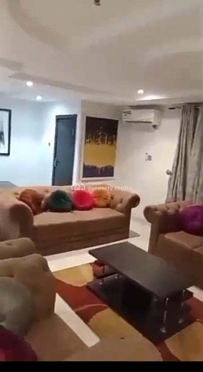 Furnished 3 Bedroom Flat, Obanikoro Estate, Obanikoro, Shomolu, Lagos, Flat / Apartment for Rent