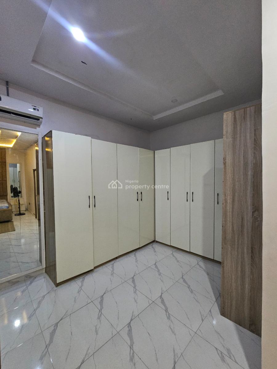 Well Maintained 4 Bedrooms Terrace Duplex, Ajah, Lagos, Terraced Duplex for Sale