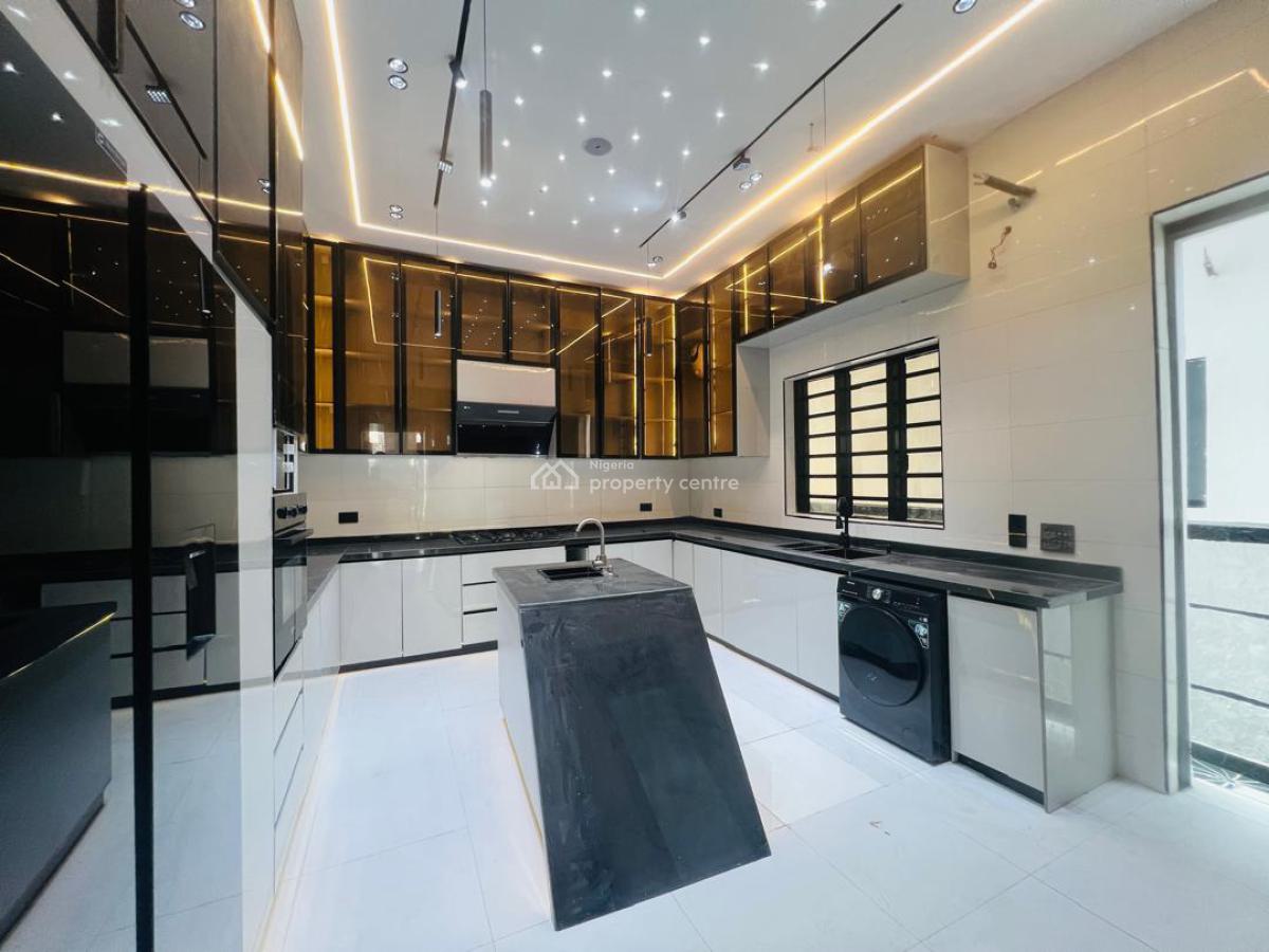 Unique 5 Bedroom Fully Detached Duplex with Swimming Pool, Chevron, Lekki, Lagos, Detached Duplex for Sale