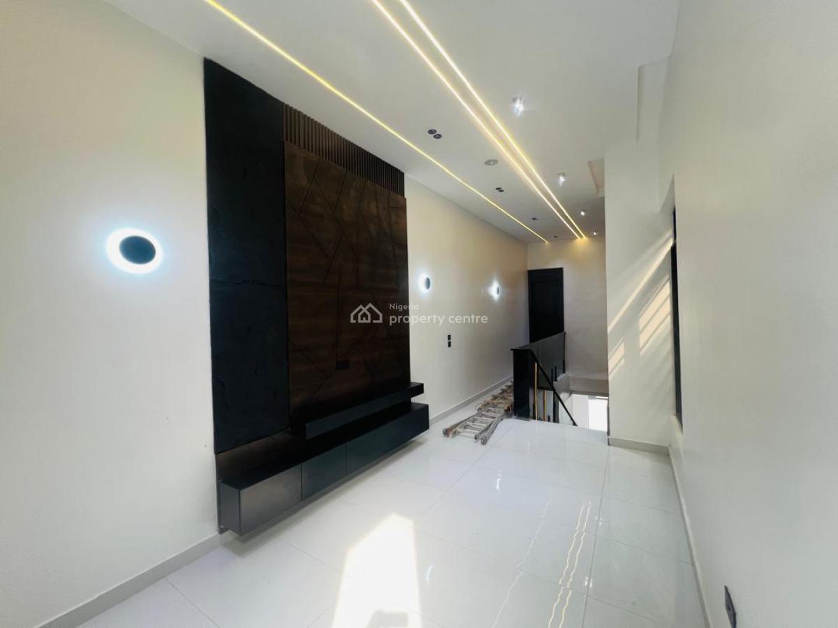 Unique 5 Bedroom Fully Detached Duplex with Swimming Pool, Chevron, Lekki, Lagos, Detached Duplex for Sale