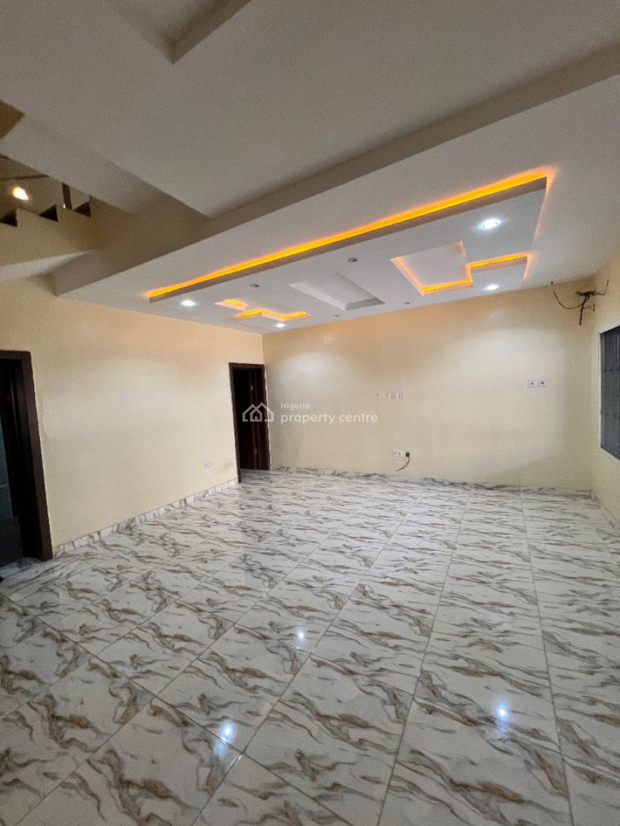 a Magnificent 3bedroom Duplex, Pepperoni Abraham, Lekki Phase 2, Lekki, Lagos, Terraced Duplex for Rent