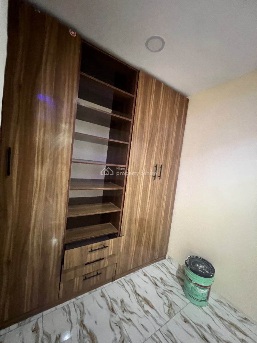 a Magnificent 3bedroom Duplex, Pepperoni Abraham, Lekki Phase 2, Lekki, Lagos, Terraced Duplex for Rent