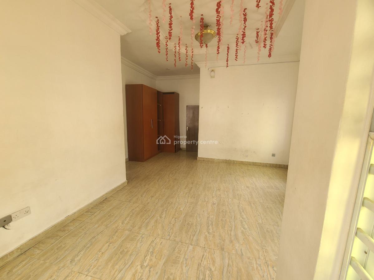 Highly Functional and Well Located 4 Bedroom Semi-detached House, Ikota Villa Estate, Ikota, Lekki, Lagos, Semi-detached Duplex for Rent