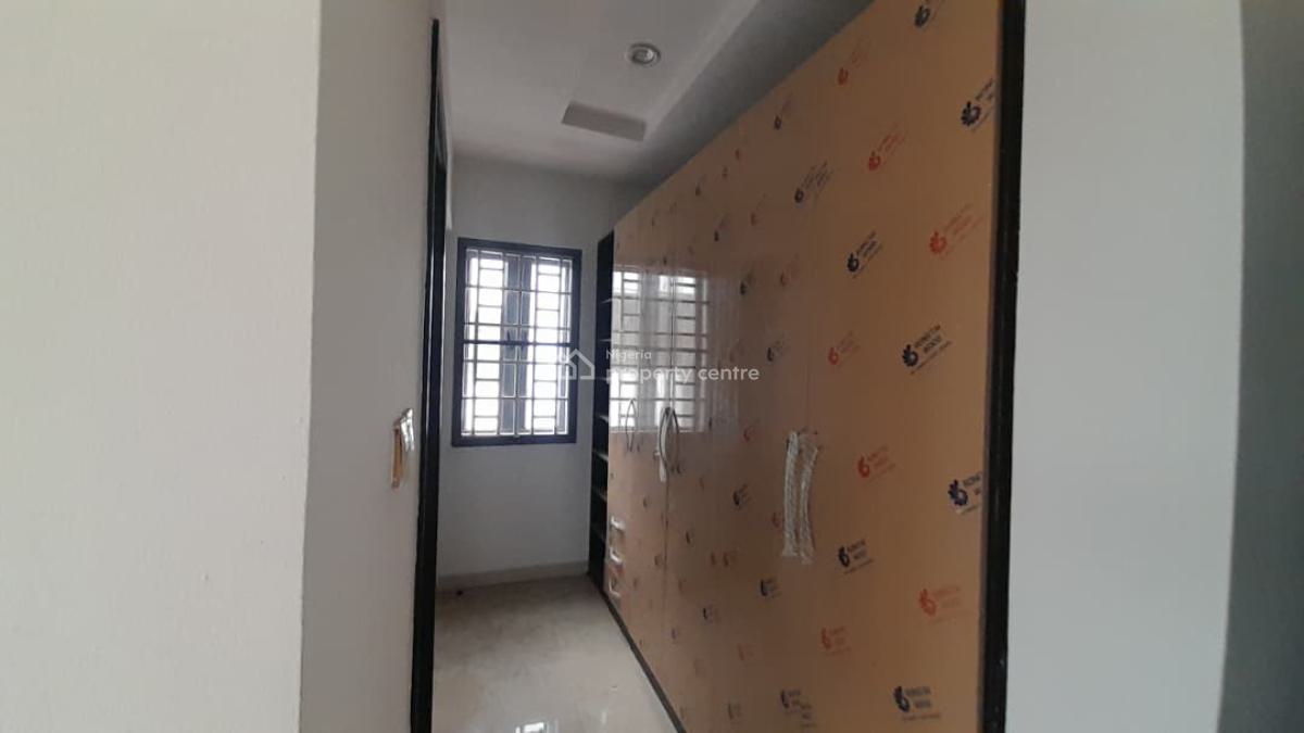 Partly Furnished Serviced 4 Bedrooms Detached Duplex with Bq, Lekki Scheme 2, Opposite Ojaja Mall, Off Abraham Adesanya Road, Ajah, Lagos, Detached Duplex for Rent