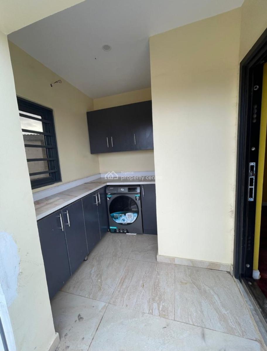 Luxury 5 Bedroom Detached Duplex with Pool in an Estate, Mende, Maryland, Lagos, Detached Duplex for Sale