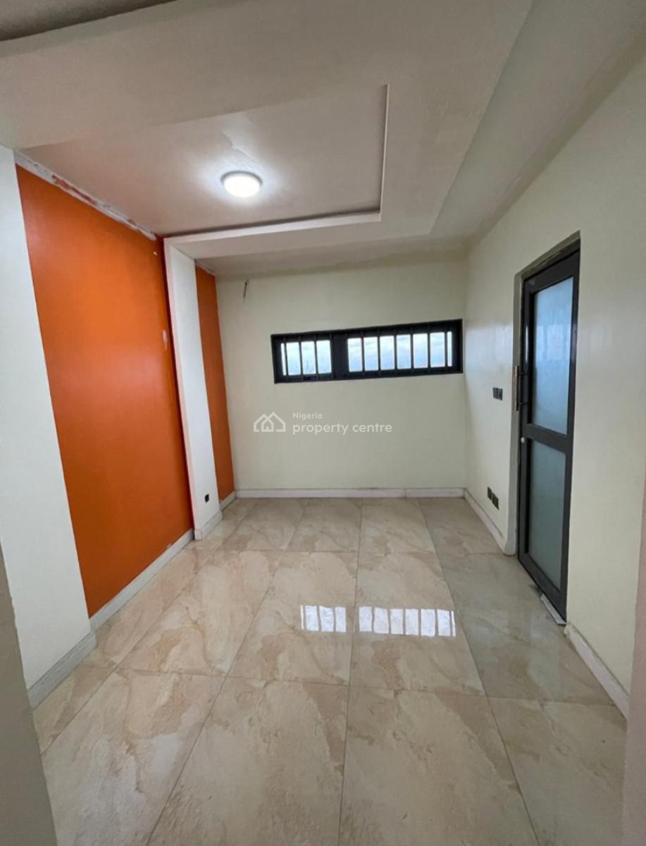 Luxury 5 Bedroom Detached Duplex with Pool in an Estate, Mende, Maryland, Lagos, Detached Duplex for Sale