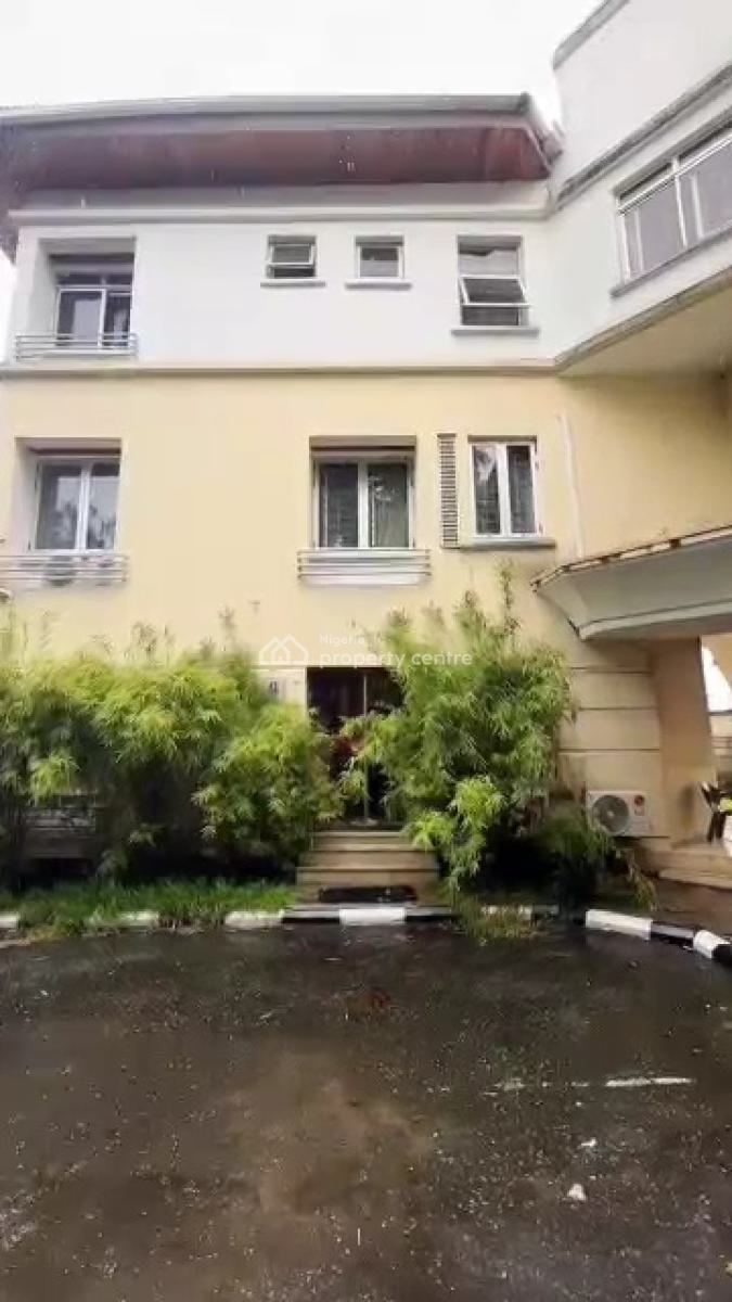 Luxury Finished and Furnished Luxury 4 Bedroom Maisonette, Off Admiralty Way, Lekki Phase 1, Lekki, Lagos, Terraced Duplex for Rent