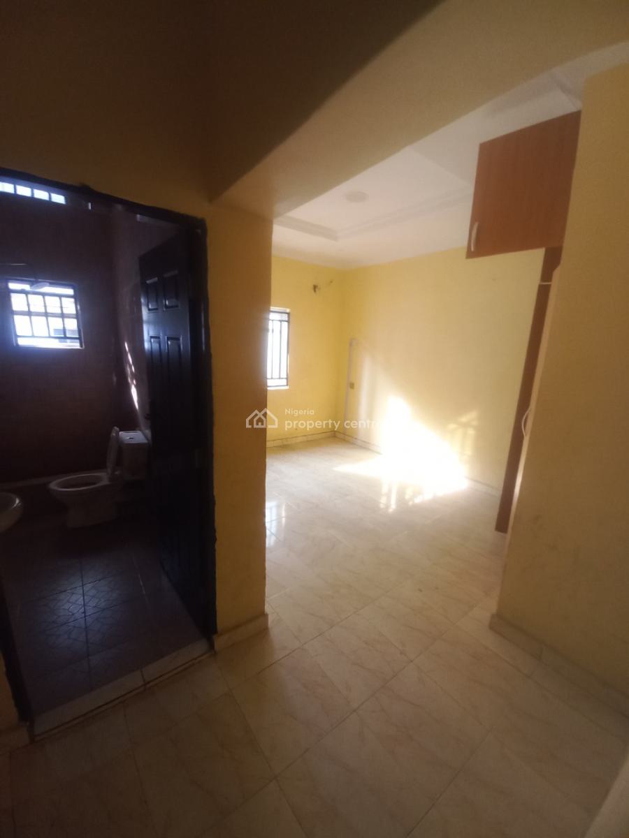 Super Spacious 3 Bedroom Apartment, Aptech Estate, Sangotedo, Ajah, Lagos, Flat / Apartment for Rent