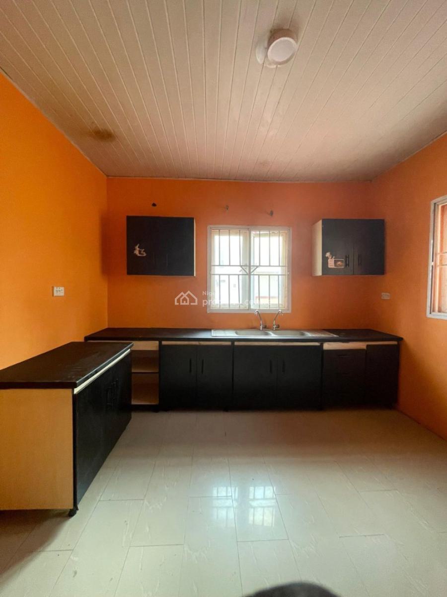 a Well Located 4-bedroom Detached Bungalow (self Compound), Carlton Gate Estate, Akobo, Ibadan, Oyo, Detached Bungalow for Rent