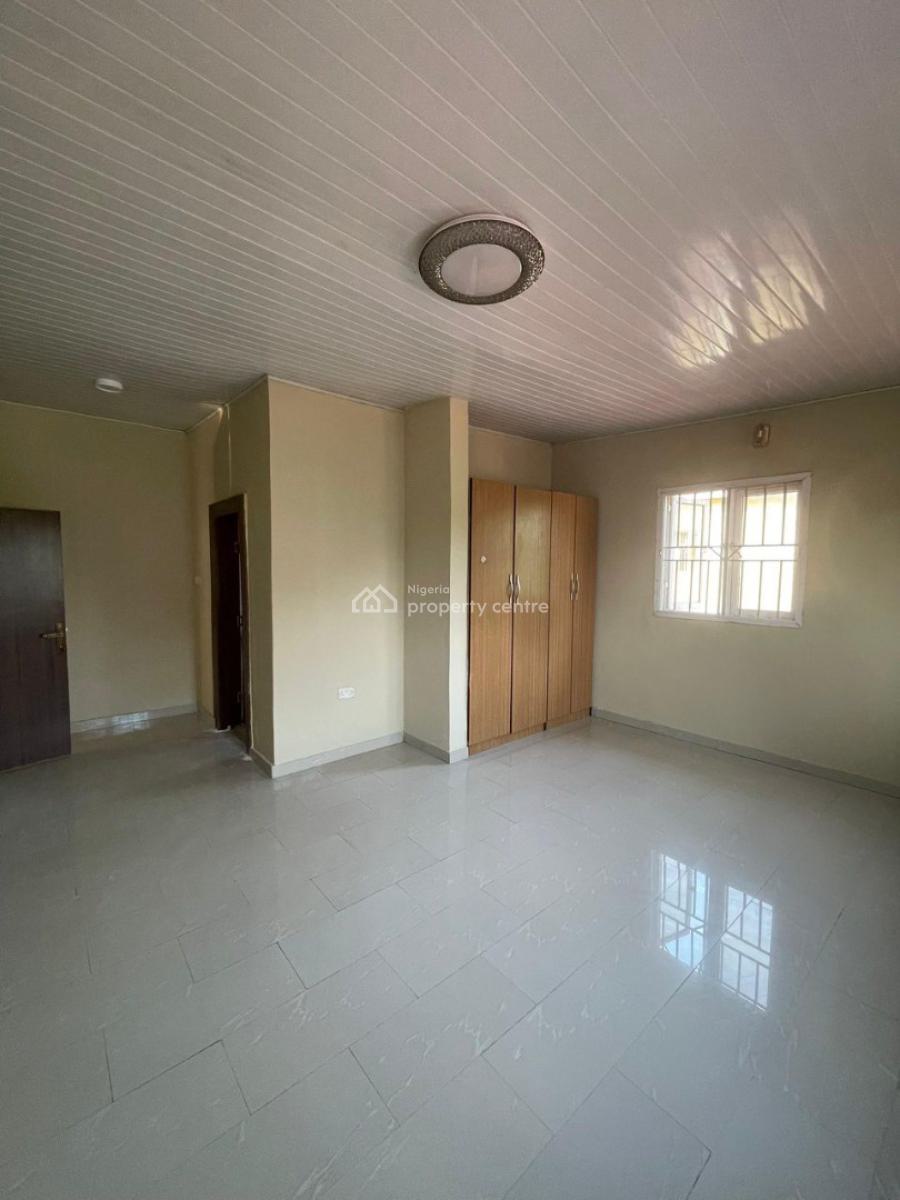 a Well Located 4-bedroom Detached Bungalow (self Compound), Carlton Gate Estate, Akobo, Ibadan, Oyo, Detached Bungalow for Rent