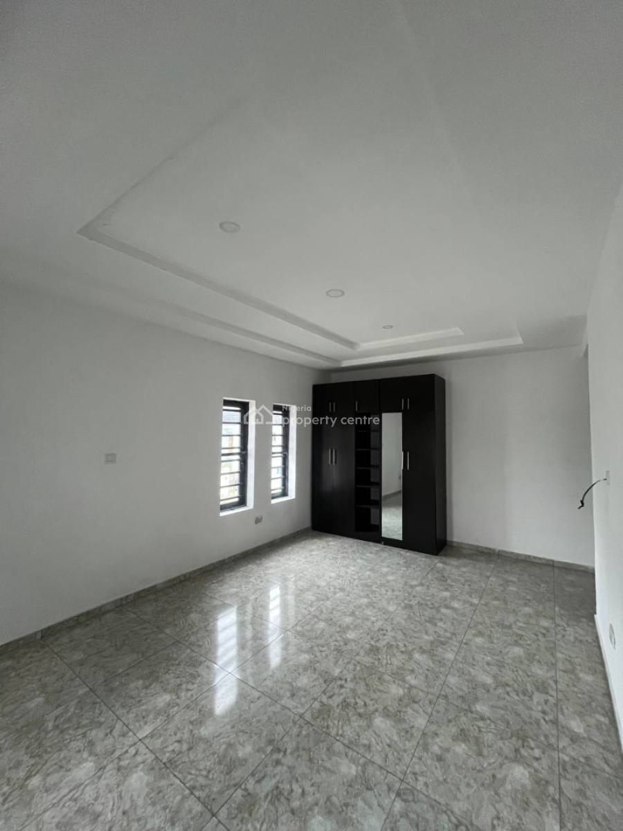 3  Bedroom Apartment with Bq, Ikate, Lekki, Lagos, Flat / Apartment for Sale