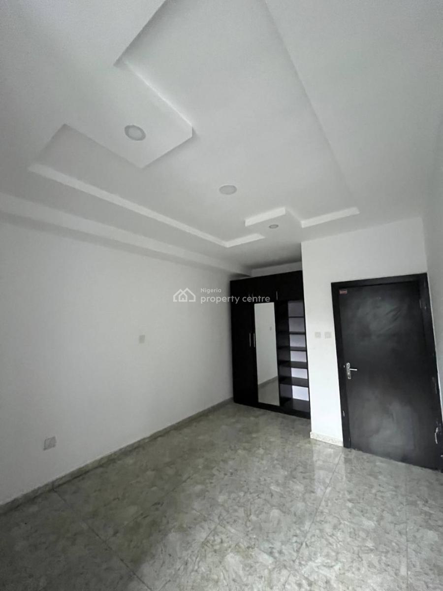 3  Bedroom Apartment with Bq, Ikate, Lekki, Lagos, Flat / Apartment for Sale