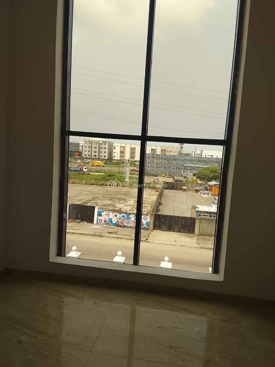3 Bedroom Apartment, Lekki Phase 1, Lekki, Lagos, Flat / Apartment for Rent