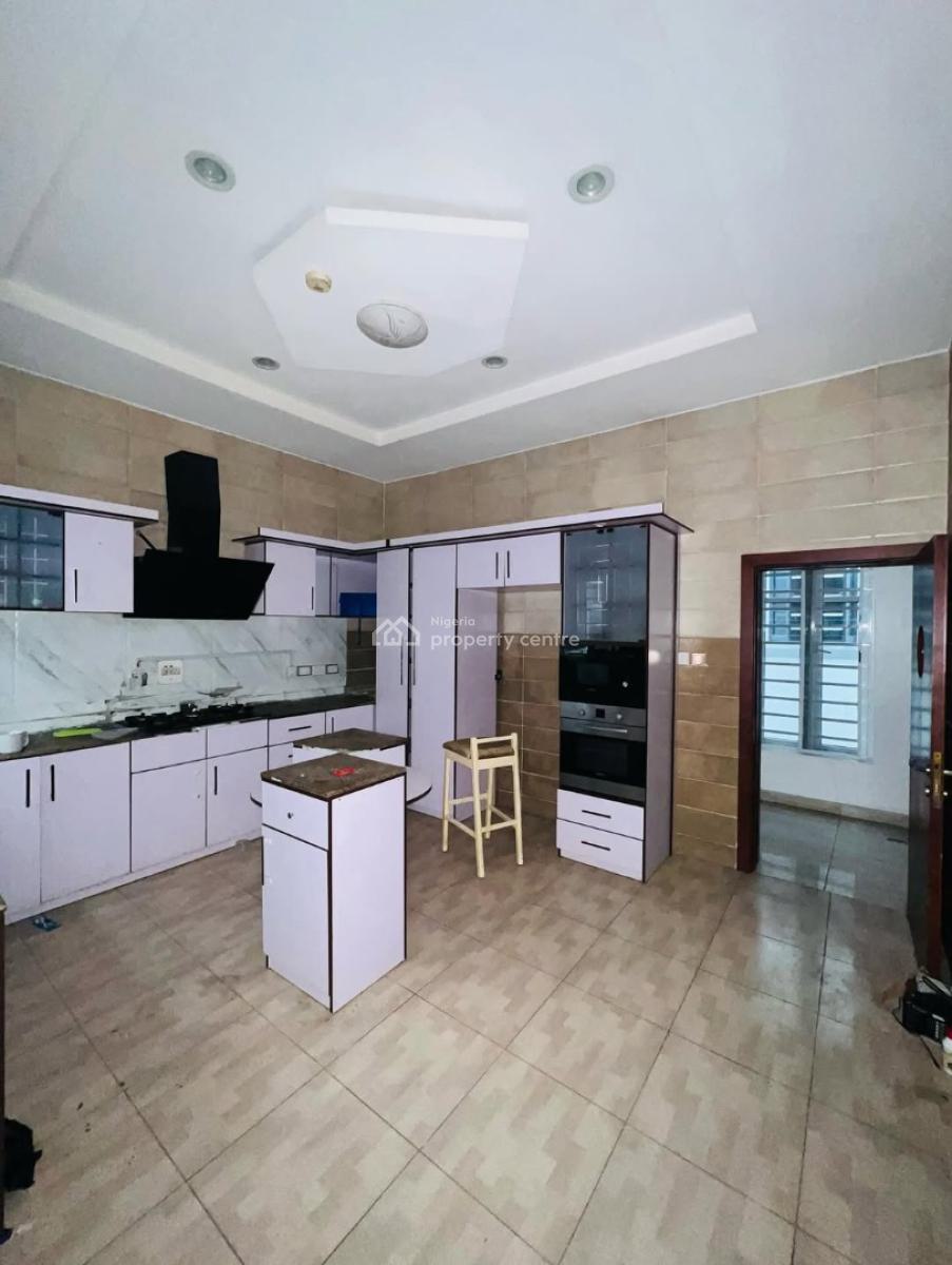 Neatly Used 5 Bedroom Fully Detached House, Osapa, Lekki, Lagos, Detached Duplex for Rent