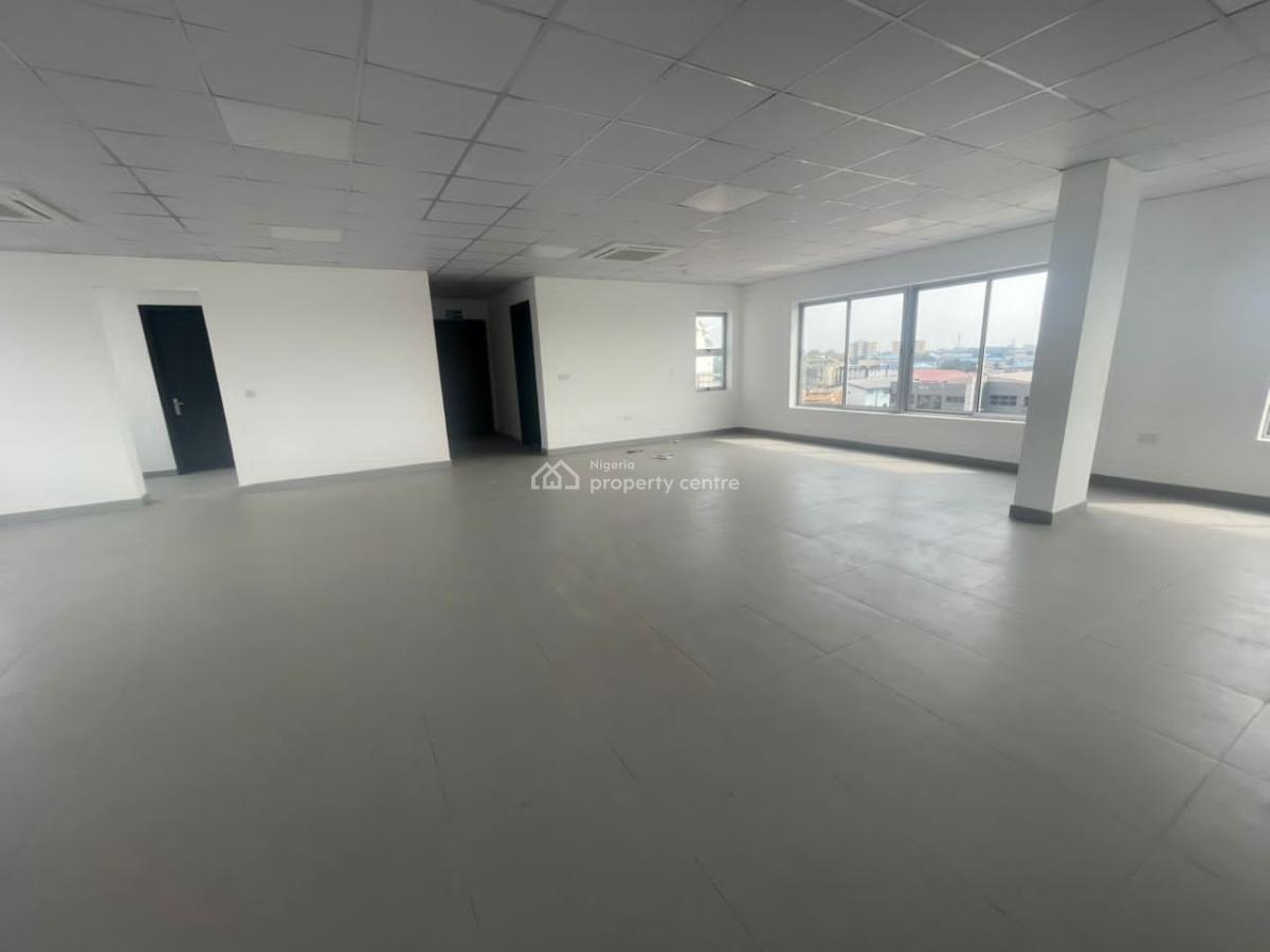 216 Sqm Open Plan Office Space Available in a Commercial Hub, Sabo, Yaba, Lagos, Office Space for Rent