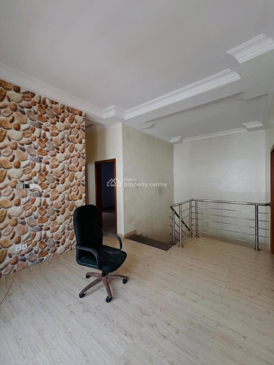 Neatly Used 4 Bedroom Semi Detached House, Agungi, Lekki, Lagos, Semi-detached Duplex for Rent