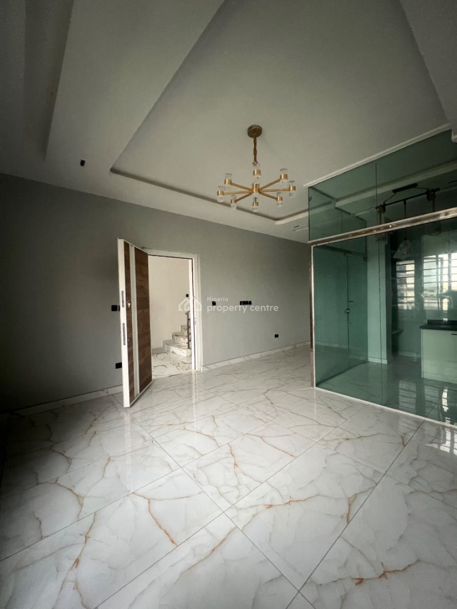 2 Bedrooms, Lekki Phase 1, Lekki, Lagos, Flat / Apartment for Sale