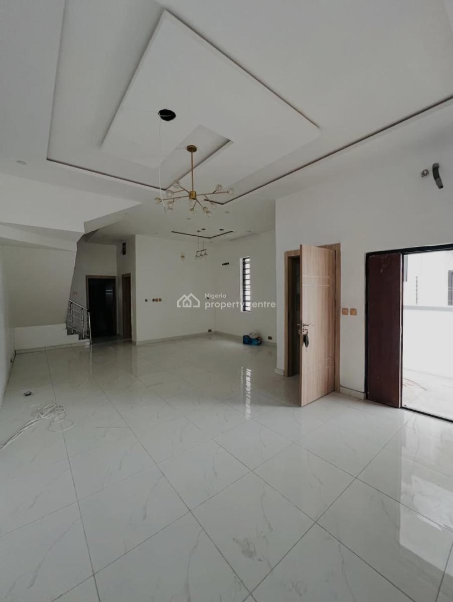 Neatly Used 4 Bedroom Semi Detached House, Chevron, Lekki, Lagos, Semi-detached Duplex for Rent