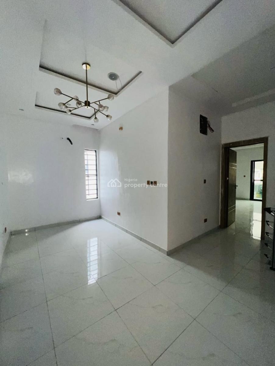 Neatly Used 4 Bedroom Semi Detached House, Chevron, Lekki, Lagos, Semi-detached Duplex for Rent