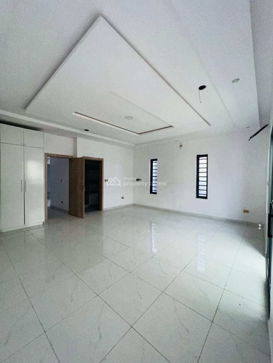 Neatly Used 4 Bedroom Semi Detached House, Chevron, Lekki, Lagos, Semi-detached Duplex for Rent