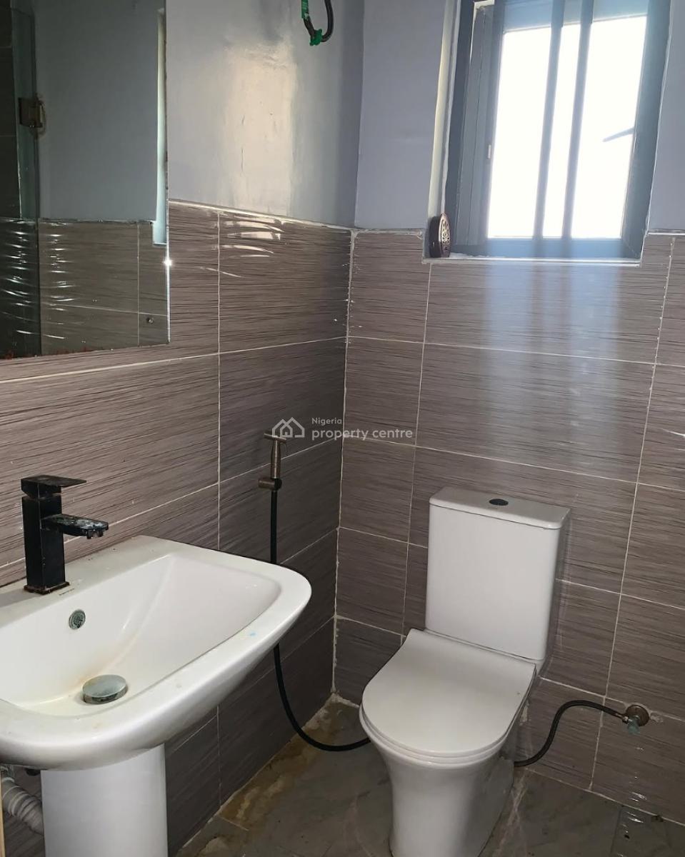 Lovely 3 Bedroom Apartment+bq+ Swimming Pool+elevator, Off Adeola Odeku, Victoria Island (vi), Lagos, Flat / Apartment for Rent