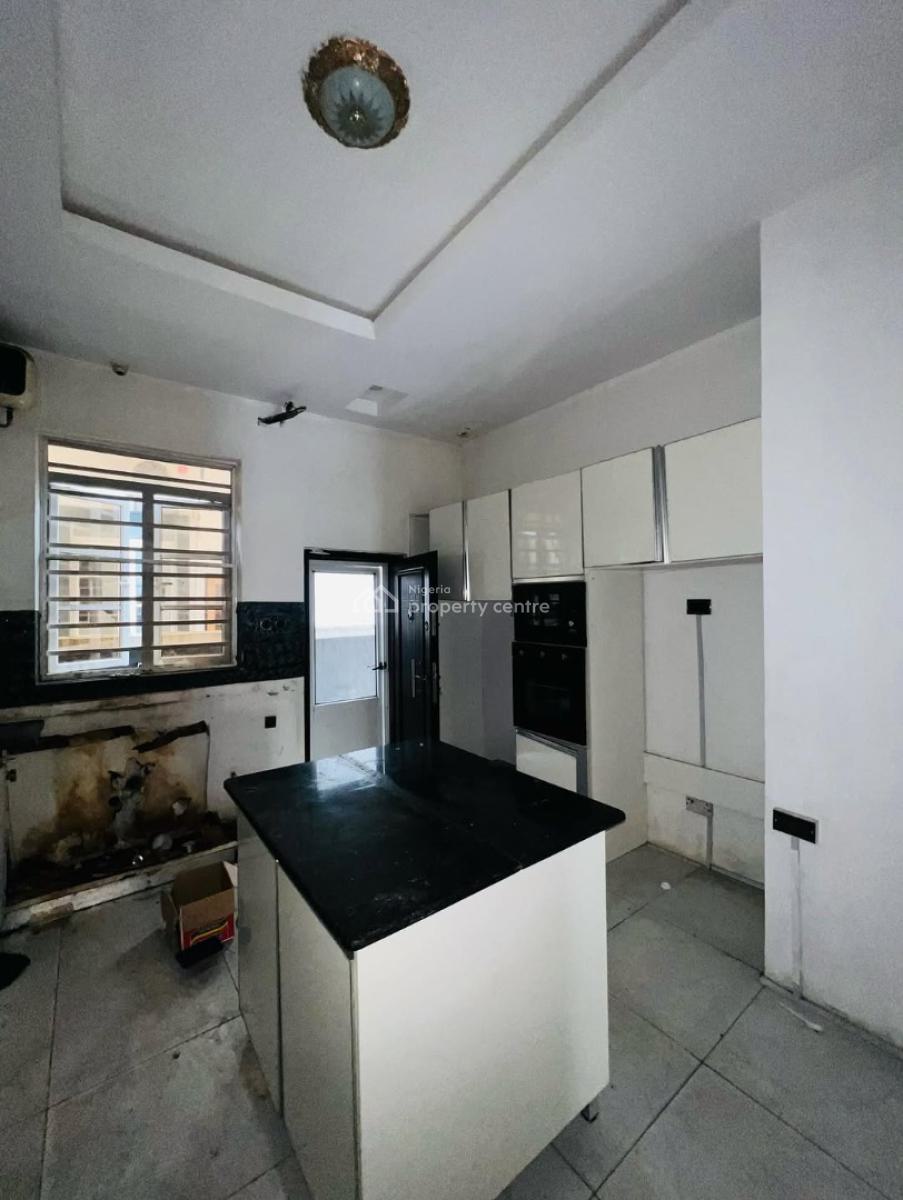 Neatly Used 4 Bedroom Semi Detached House, Osapa, Lekki, Lagos, Semi-detached Duplex for Rent