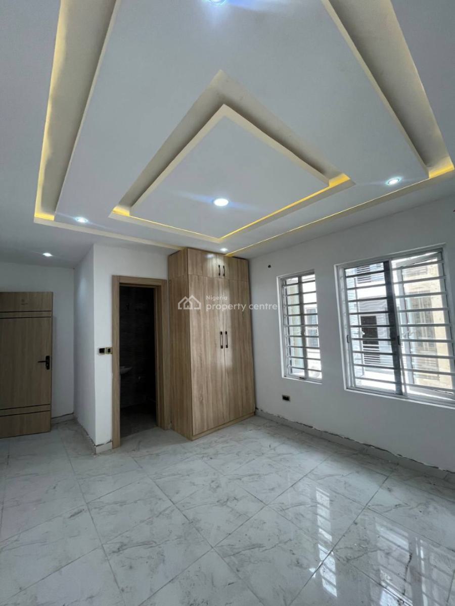 5 Bedroom Masonite Apartment with Bq, Ikate, Lekki, Lagos, Flat / Apartment for Sale