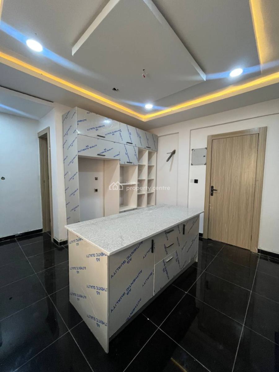 5 Bedroom Masonite Apartment with Bq, Ikate, Lekki, Lagos, Flat / Apartment for Sale