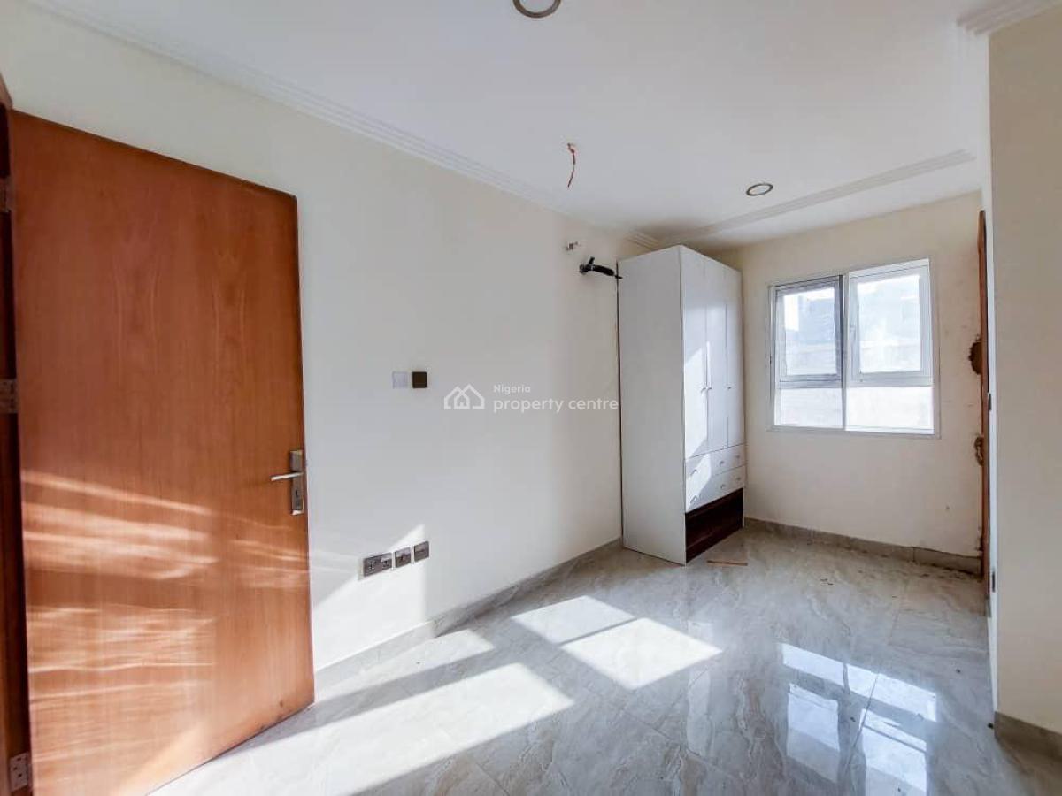 Tastefully Built 4 Bedroom Terrace with 1 Room Bq, Off Admiralty Way, Lekki Phase 1, Lekki, Lagos, Terraced Duplex for Rent