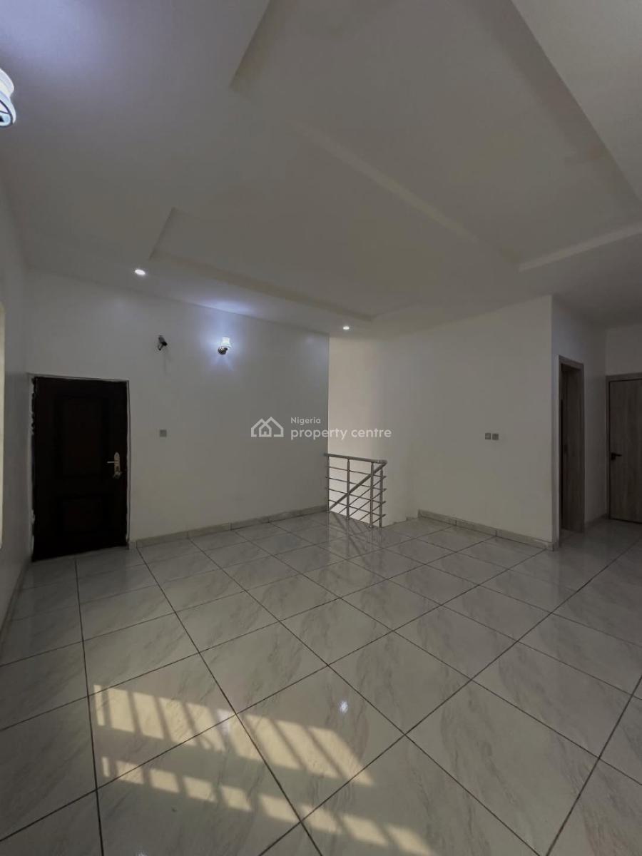 Spacious 2 Bedroom Duplex with Excellent Finishing, Orchid Road, Lekki, Lagos, House for Rent
