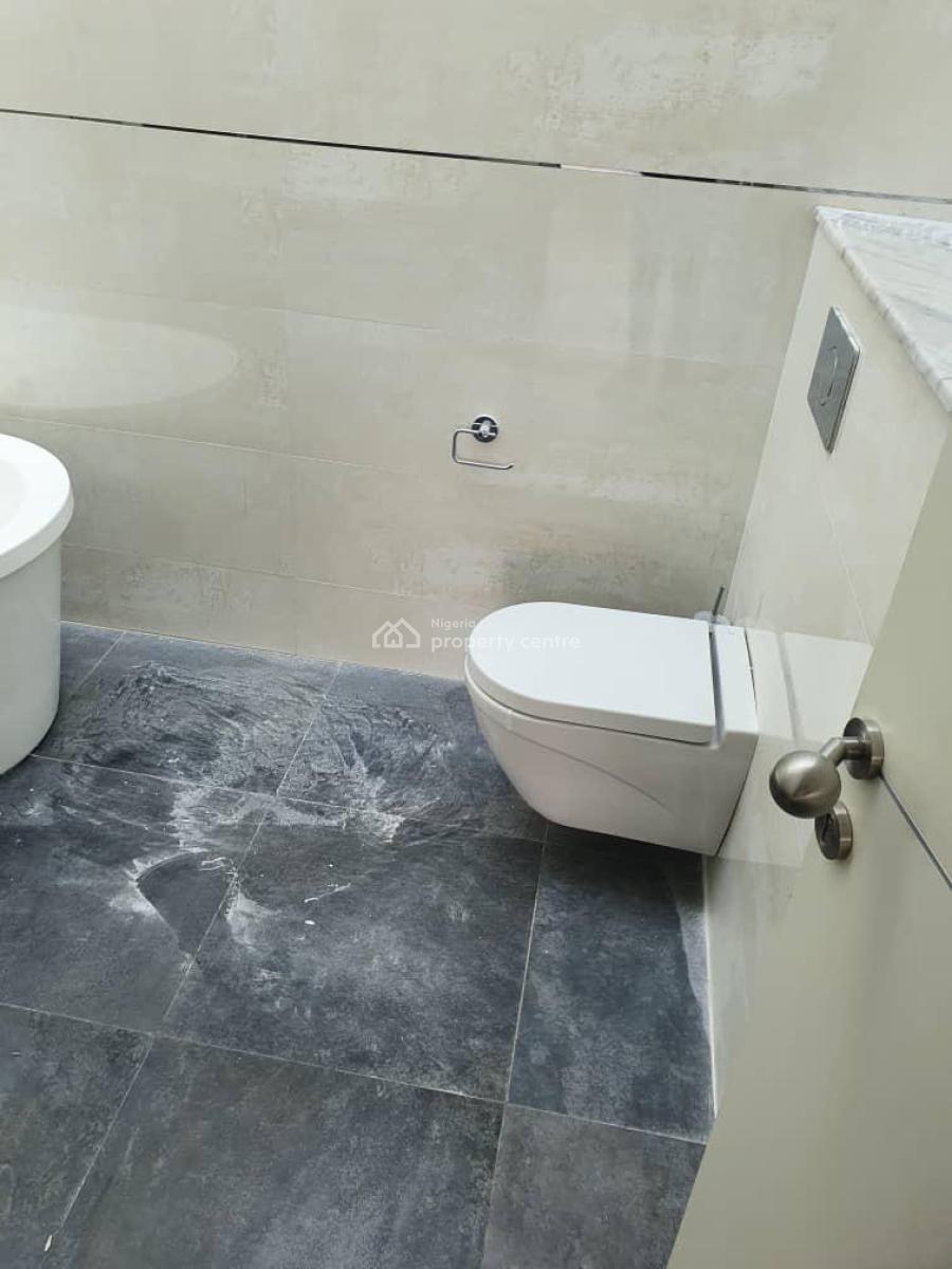 Tastefully Built 4-bedroom Terrace with 1 Room Bq, Lekki Phase 1, Lekki, Lagos, Terraced Duplex for Rent