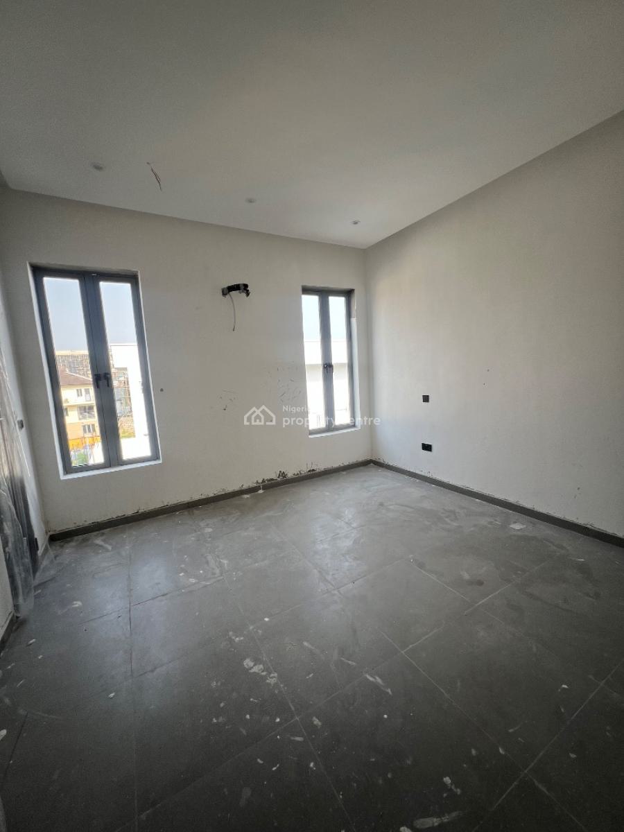 3 Bedrooms, Admiraty Way., Lekki Phase 1, Lekki, Lagos, Detached Duplex for Sale