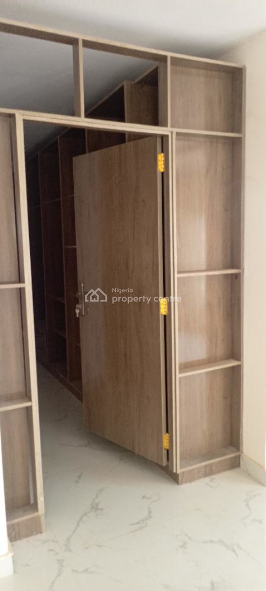 Brand New and Luxury 5-bedroom Duplex with 1-room Bq, Guzape District, Abuja, Detached Duplex for Sale