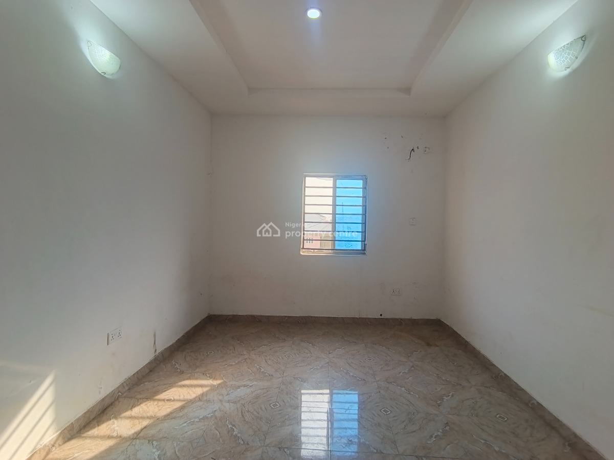 a Room Self Contain, Newroad, Lekki, Lagos, Self Contain (single Rooms) for Rent