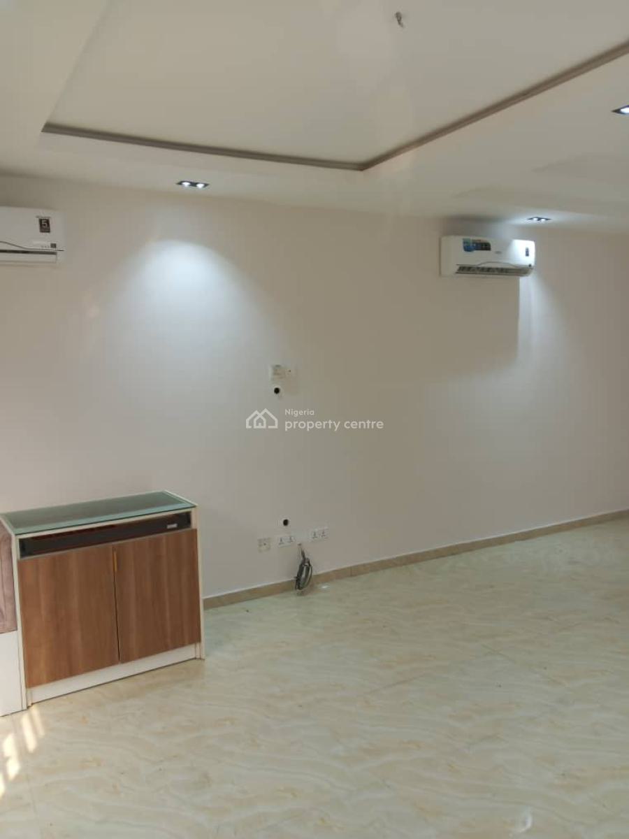 4 Bedroom Terrace Duplex with Bq, Osapa, Lekki, Lagos, Terraced Duplex for Rent