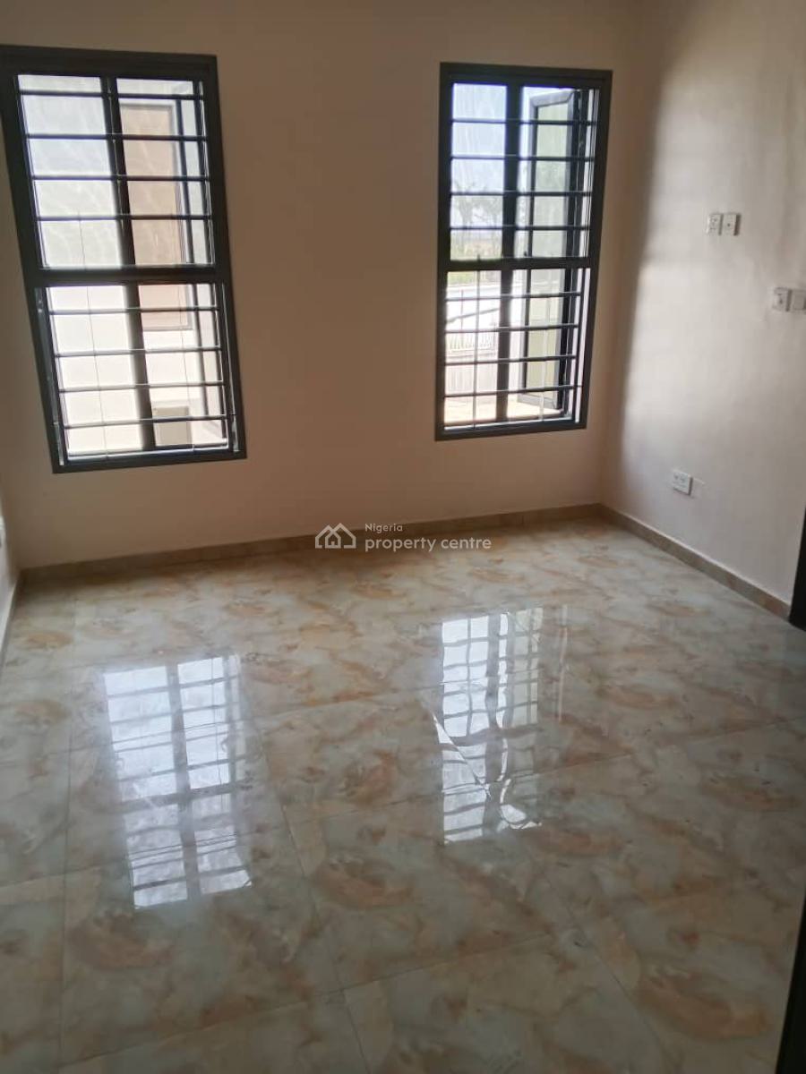 4 Bedroom Terrace Duplex with Bq, Osapa, Lekki, Lagos, Terraced Duplex for Rent