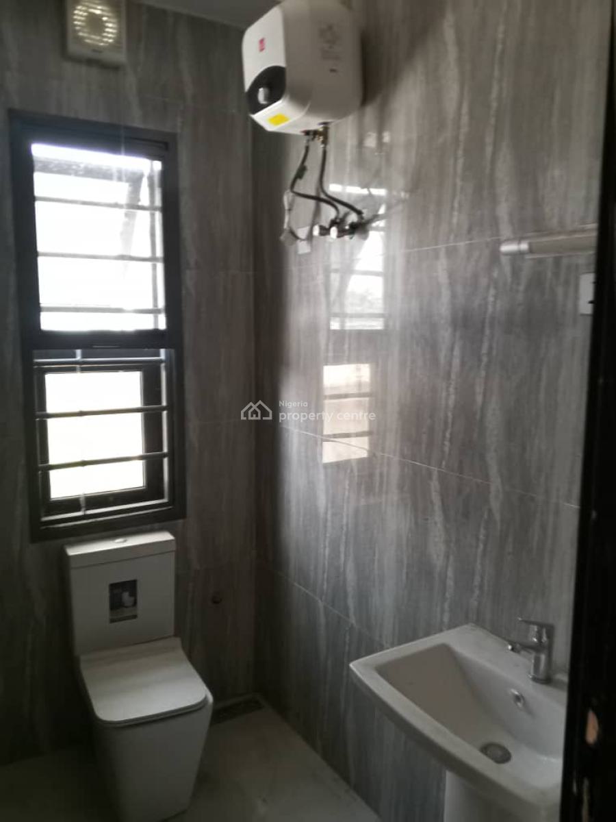 4 Bedroom Terrace Duplex with Bq, Osapa, Lekki, Lagos, Terraced Duplex for Rent