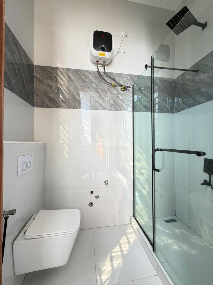 Newly Built Serviced 2 Bedroom Penthouse with Elevator, Chevron, Lekki, Lagos, Flat / Apartment for Sale