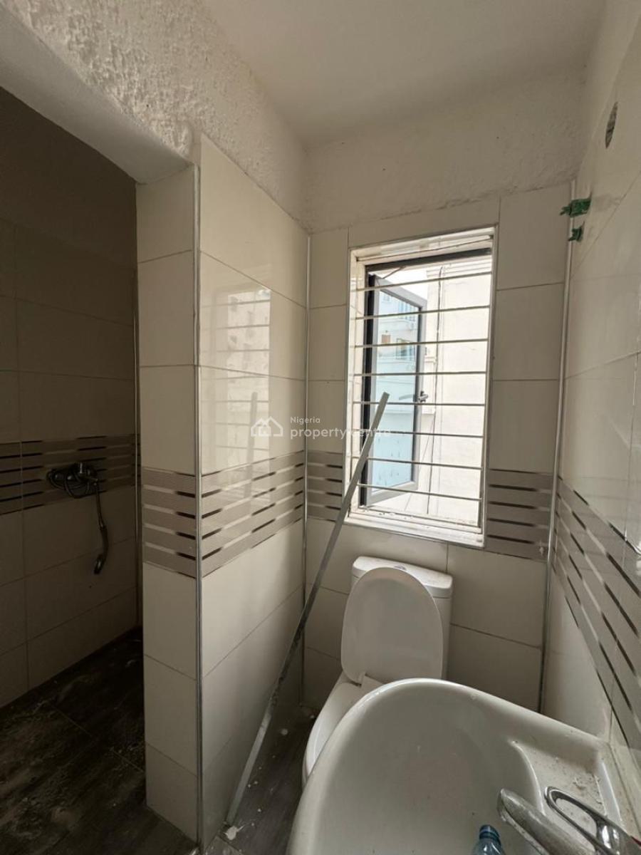 1 Bedroom Apartment, Lekki Phase 1, Lekki, Lagos, Mini Flat (room and Parlour) for Rent