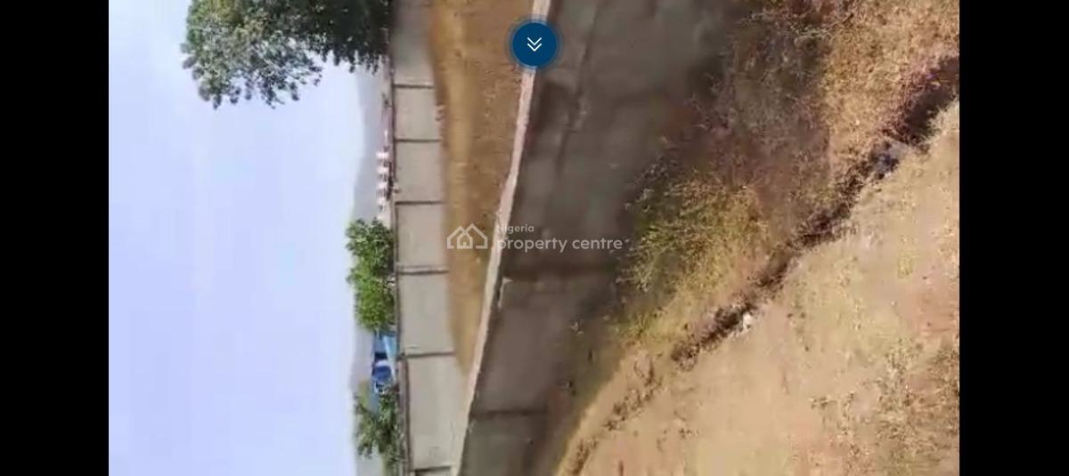 Nice Commercial Land, Gilmore, Jahi, Abuja, Commercial Land for Sale