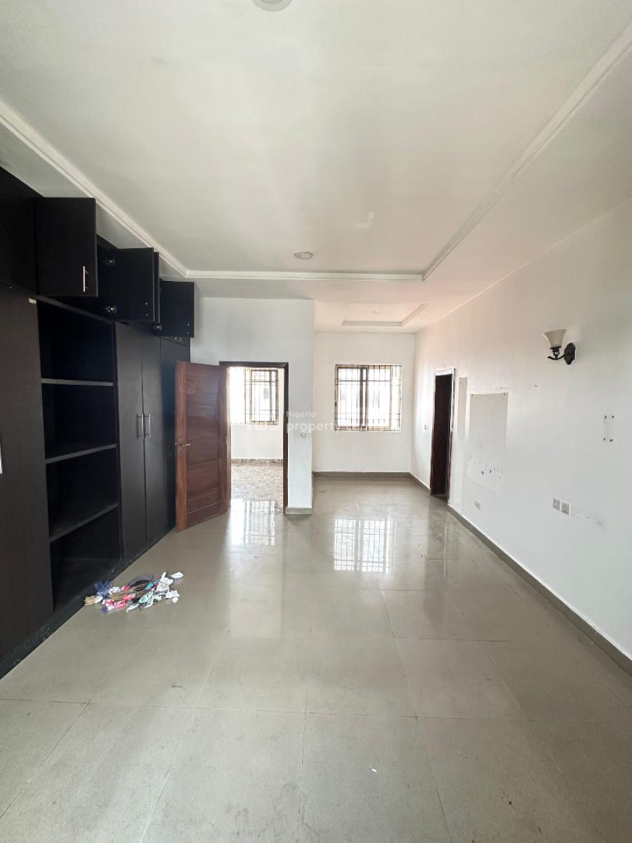Spacious 1 Bedroom Apartment, Off Freedom Way, Lekki Phase 1, Lekki, Lagos, Flat / Apartment for Rent