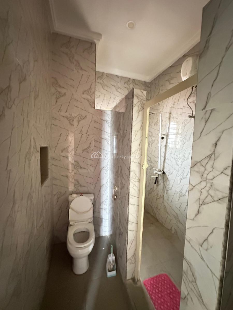 Spacious 1 Bedroom Apartment, Off Freedom Way, Lekki Phase 1, Lekki, Lagos, Flat / Apartment for Rent