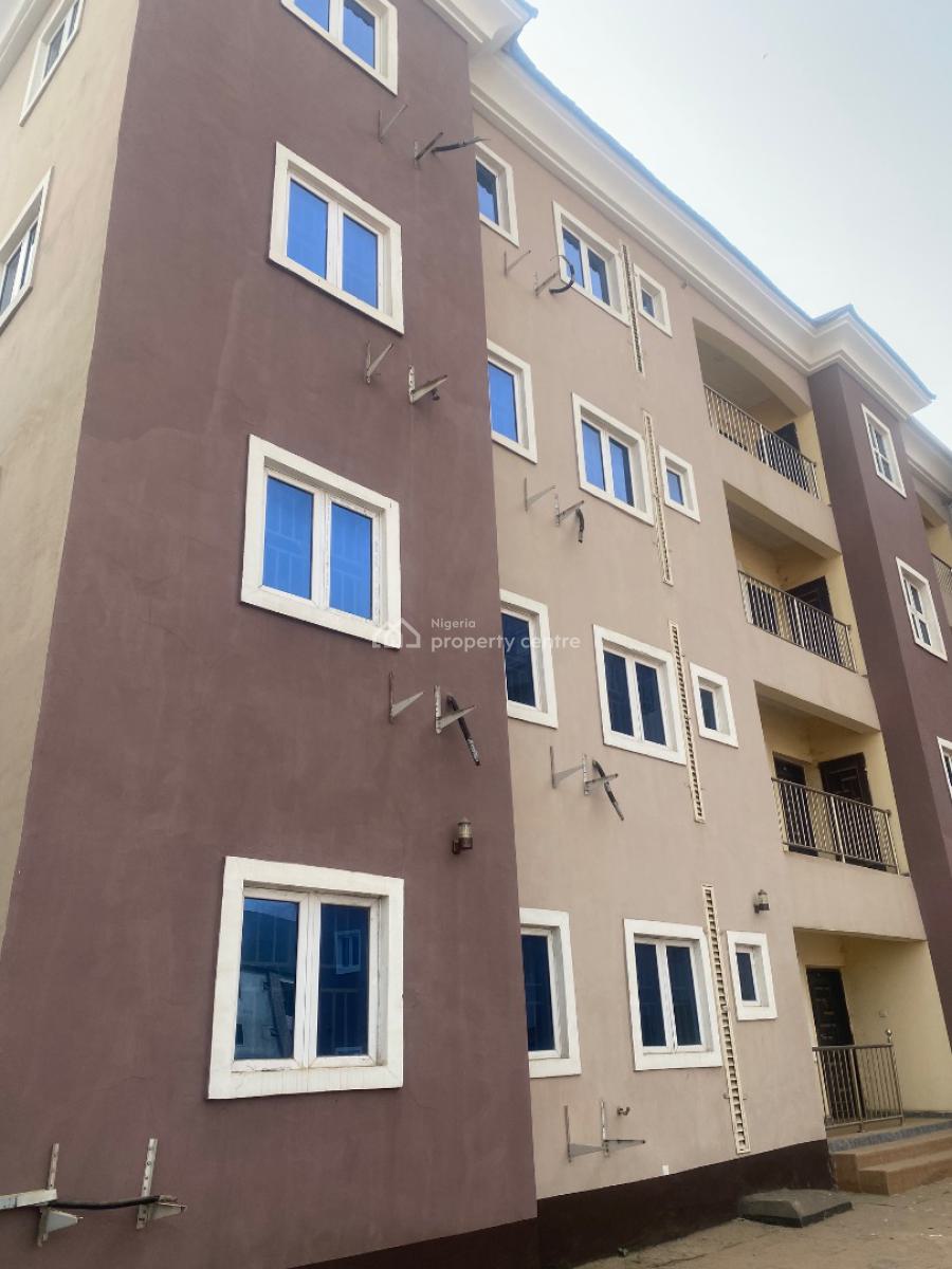 12 Units of 3 Bedrooms & 4 Units of 2 Bedrooms, By Ics Junction Jabi Dakibiu, Dakibiyu, Abuja, Block of Flats for Sale