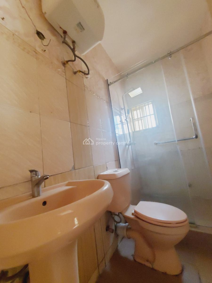 Massive Luxurious 2 Bedroom Flat, By Candilux Imperial Hotel, Durumi, Abuja, Flat / Apartment for Rent