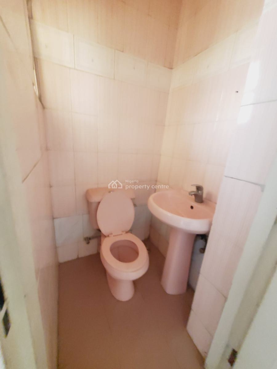 Massive Luxurious 2 Bedroom Flat, By Candilux Imperial Hotel, Durumi, Abuja, Flat / Apartment for Rent